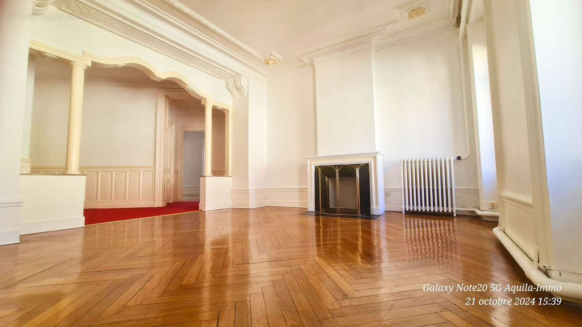 Appartement à SAINT-ETIENNE