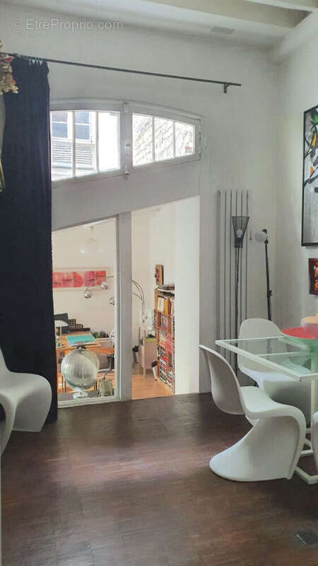 Commerce à PARIS-10E