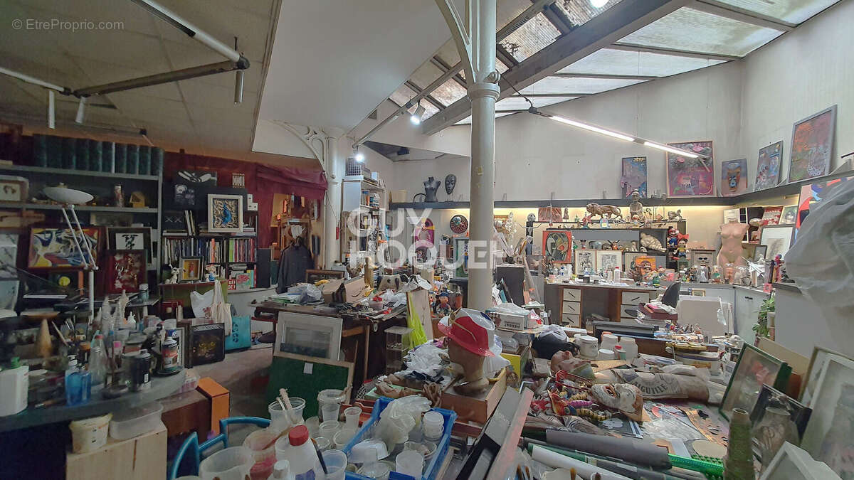 Commerce à PARIS-10E