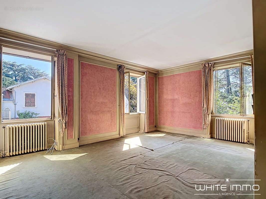 Maison à FRANCHEVILLE