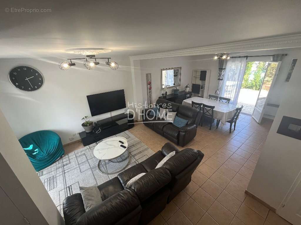 Maison à ROZAY-EN-BRIE