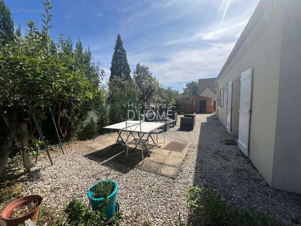 Maison à ROZAY-EN-BRIE