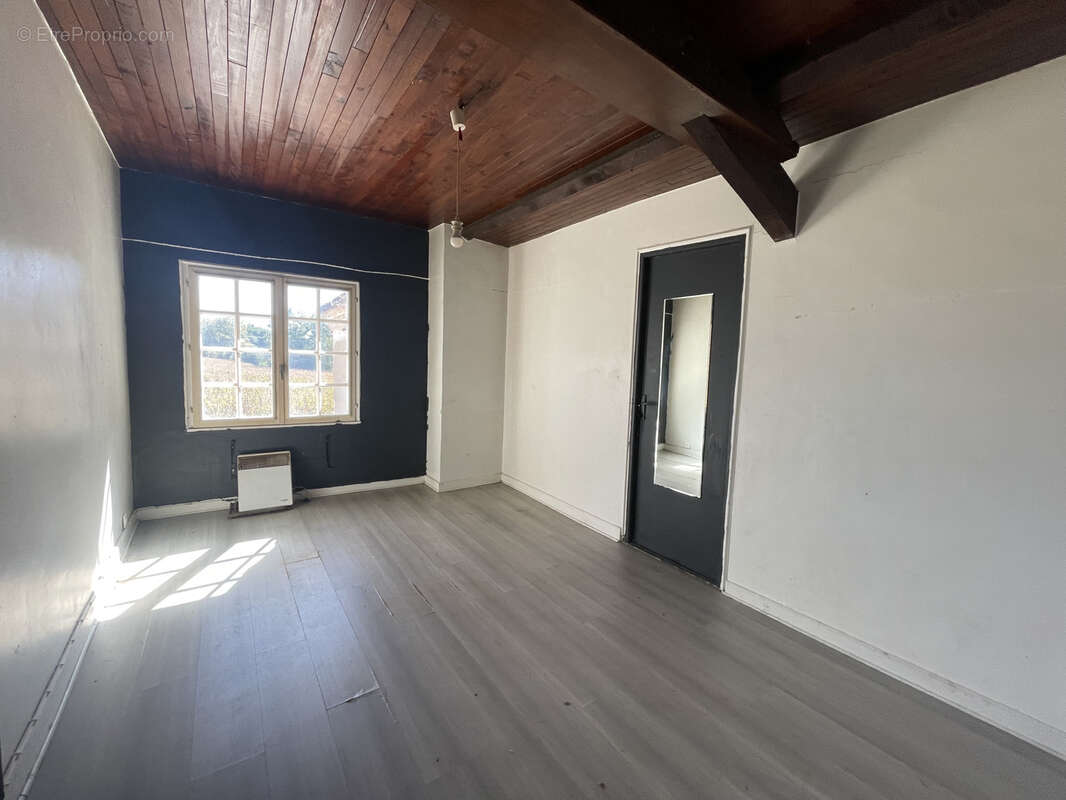 Maison à SAUVETERRE-DE-BEARN