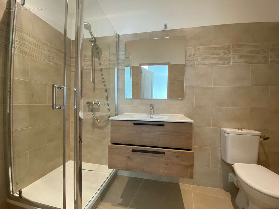 Appartement à LORGUES