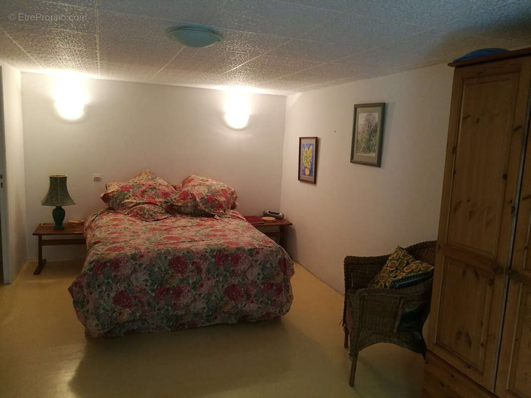 Maison à LA CAILLERE-SAINT-HILAIRE