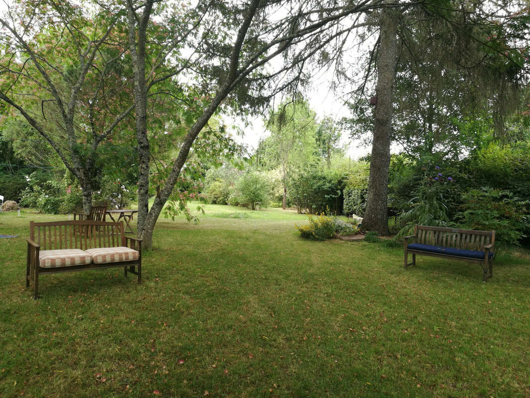 Maison à LA CAILLERE-SAINT-HILAIRE