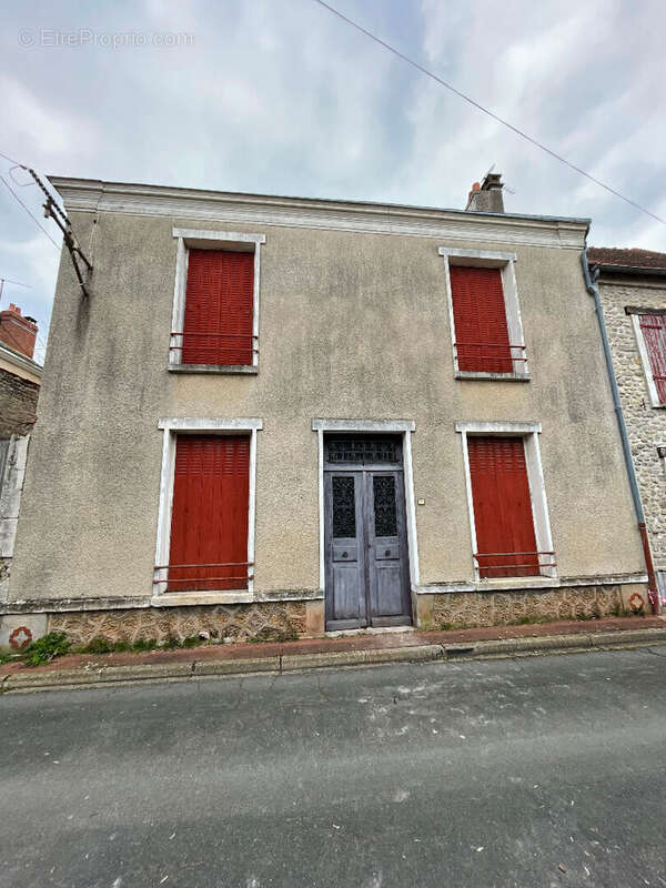Maison à SACLAS