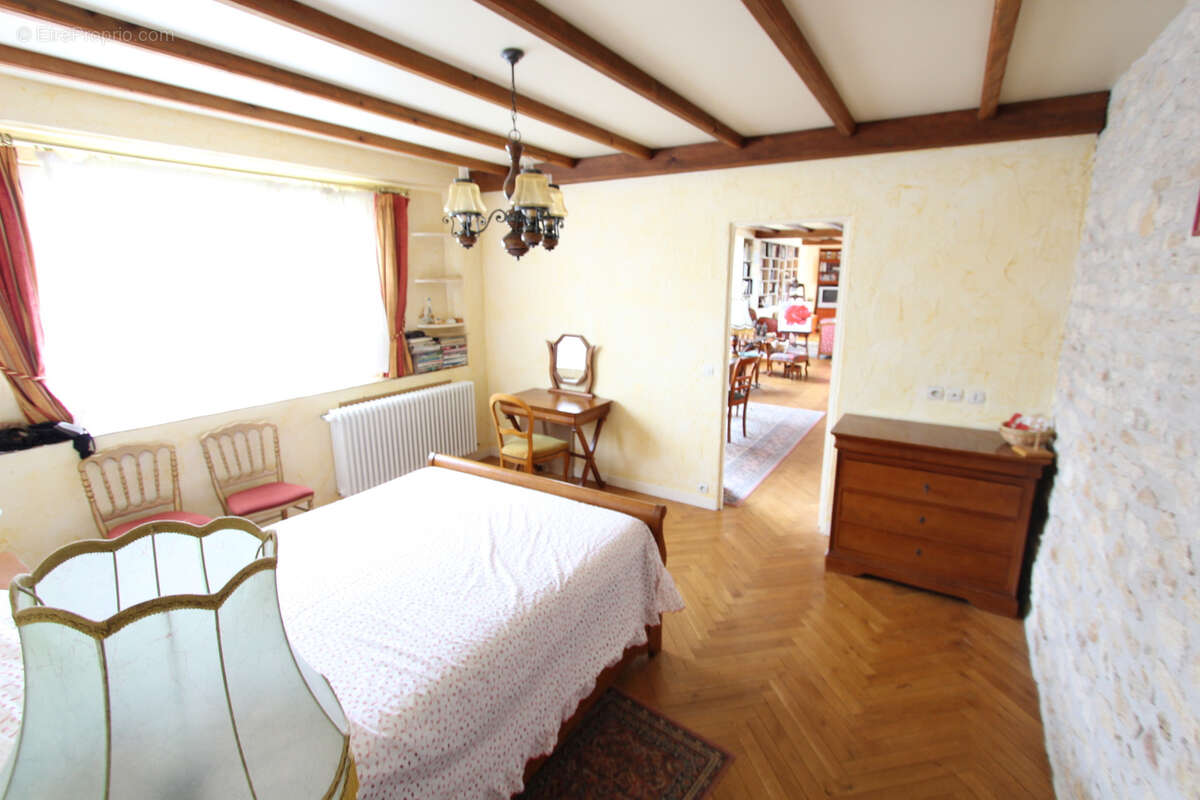 Maison à LA CHARITE-SUR-LOIRE