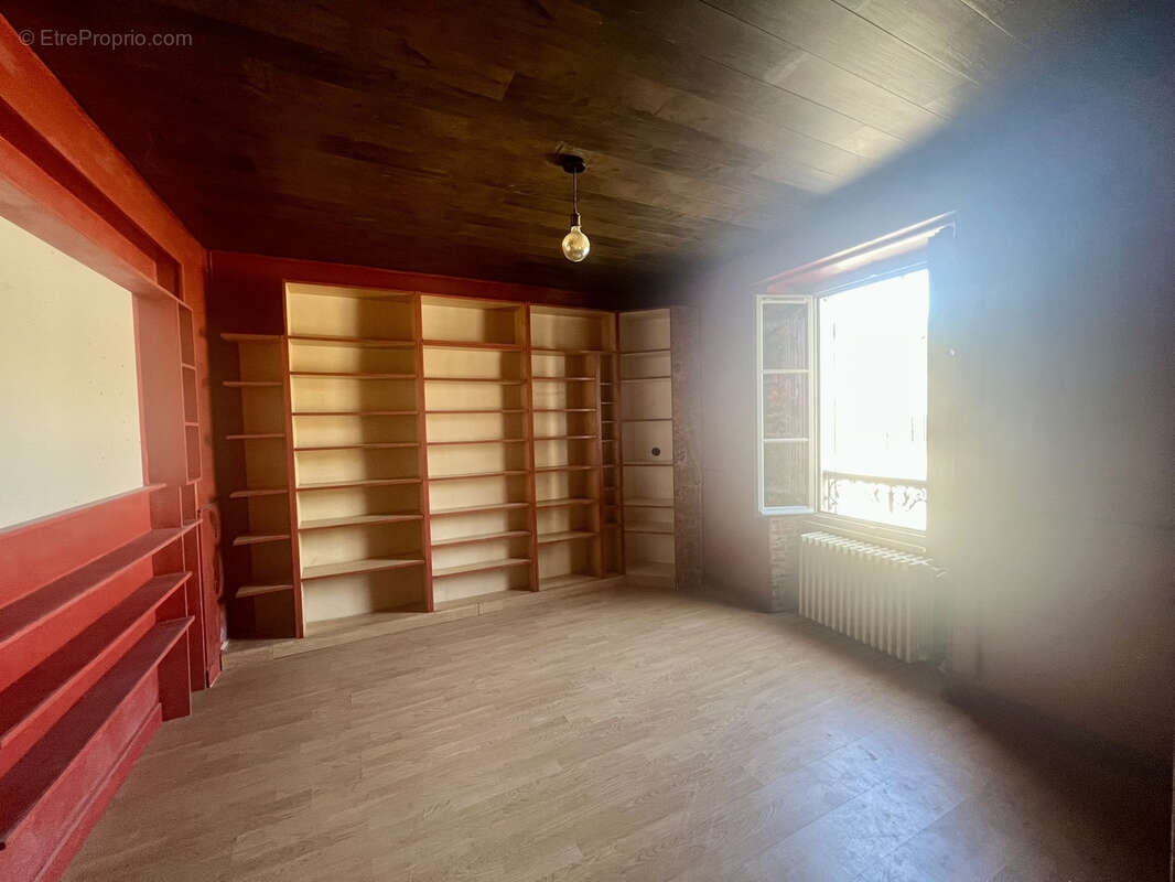 Maison à VILLIERS-LE-MAHIEU