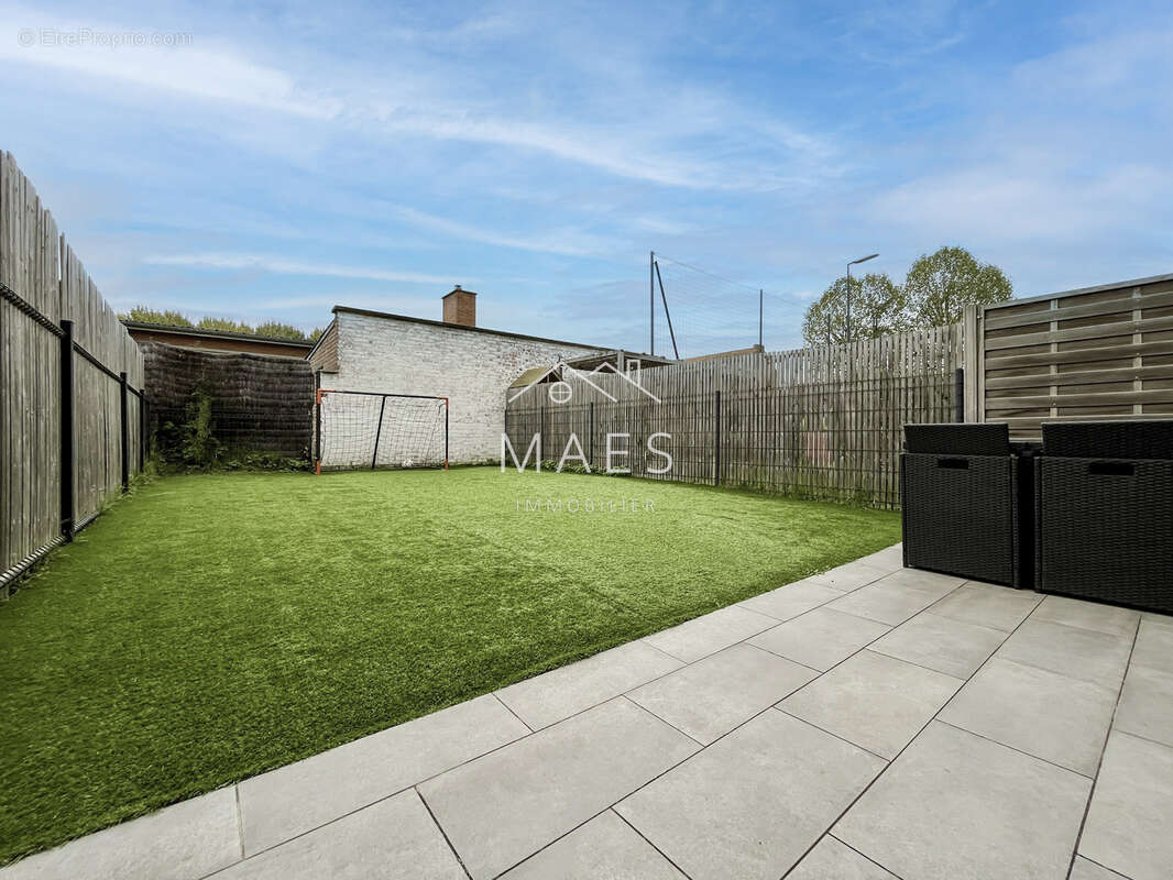 Maison à WAMBRECHIES