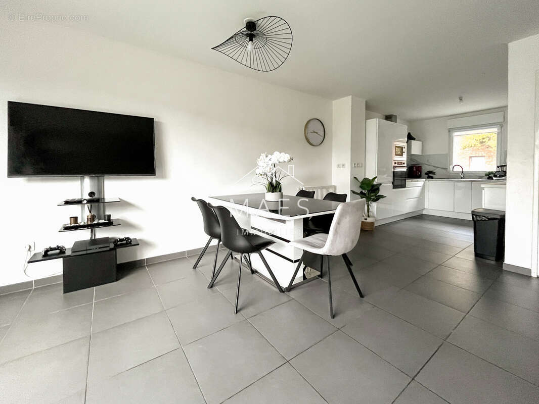 Maison à WAMBRECHIES