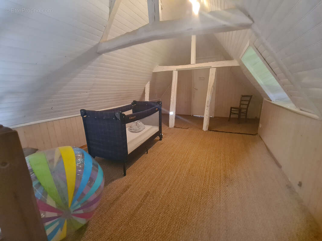 Maison à SAINT-GERMAIN-LES-BELLES