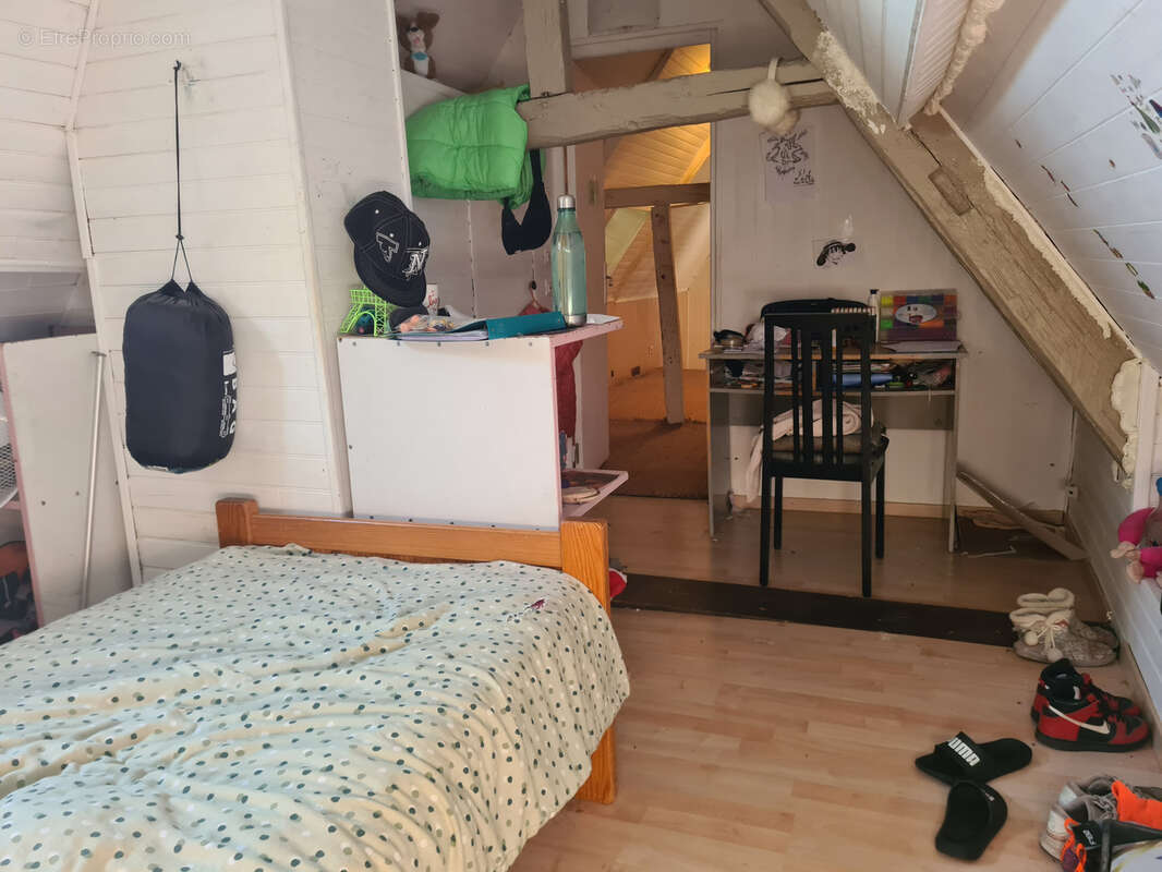 Maison à SAINT-GERMAIN-LES-BELLES