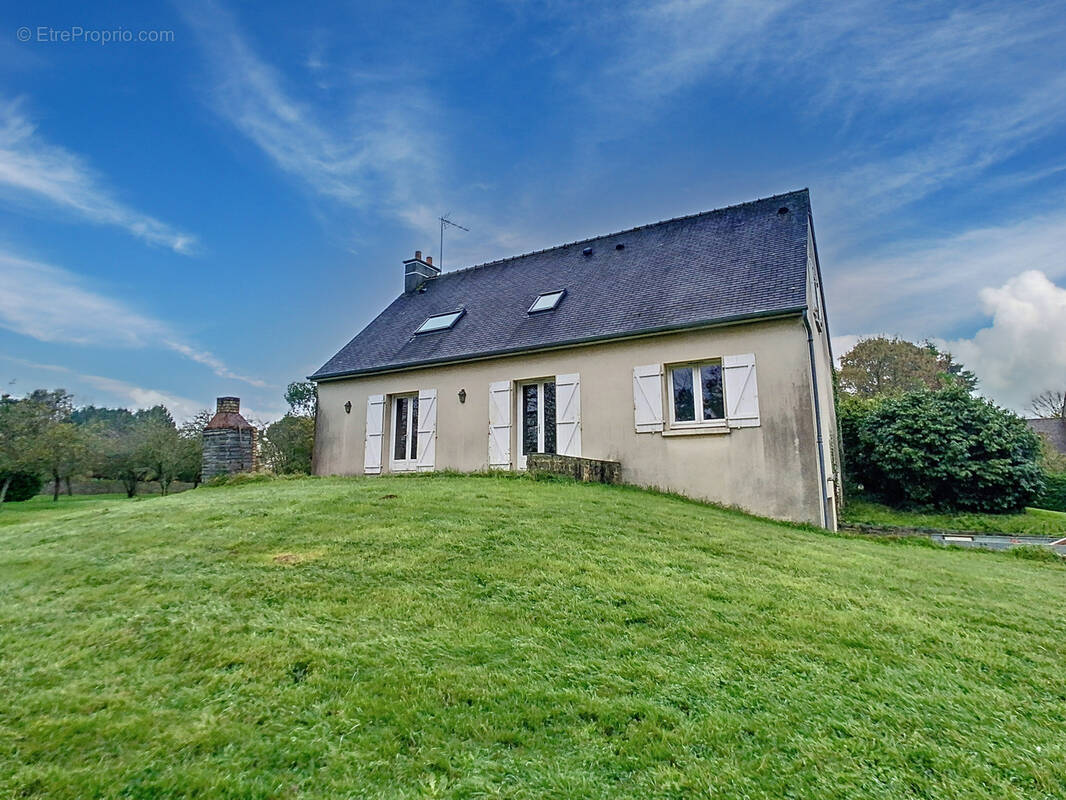 Maison à LA HAYE-DU-PUITS