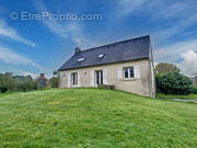 Maison à LA HAYE-DU-PUITS