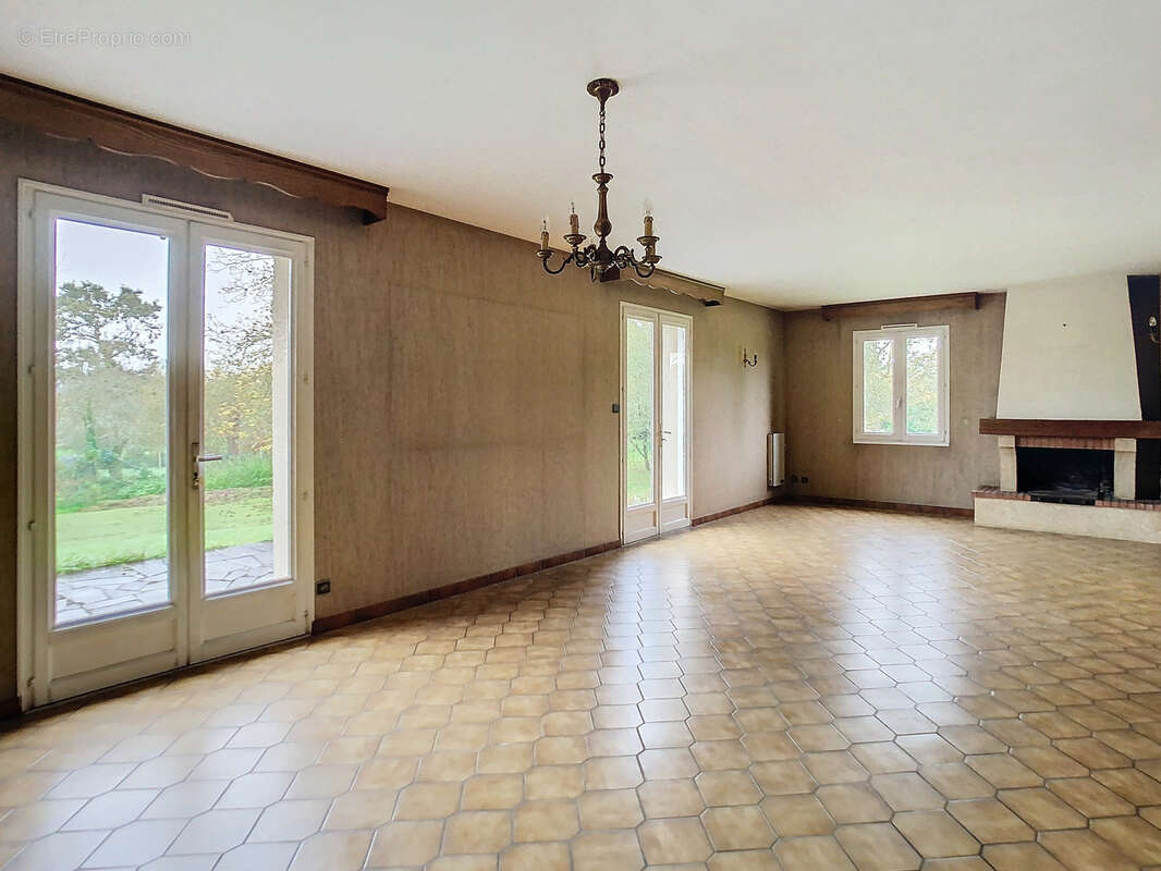 Maison à LA HAYE-DU-PUITS