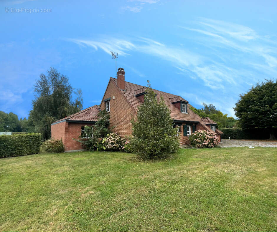 Maison à AIRE-SUR-LA-LYS