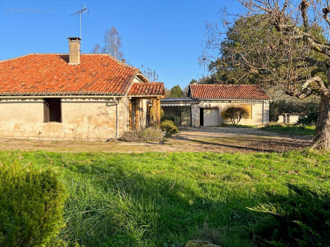 Maison à CHANCELADE