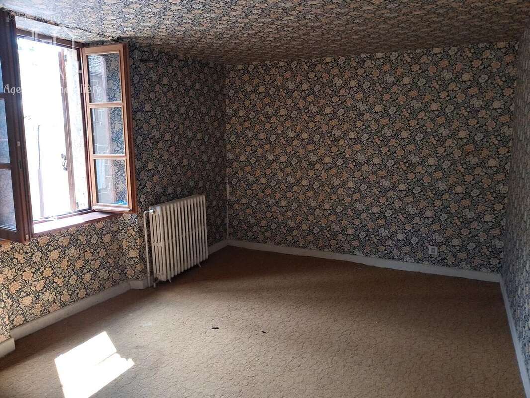 Maison à SAINT-GERMAIN-DU-TEIL