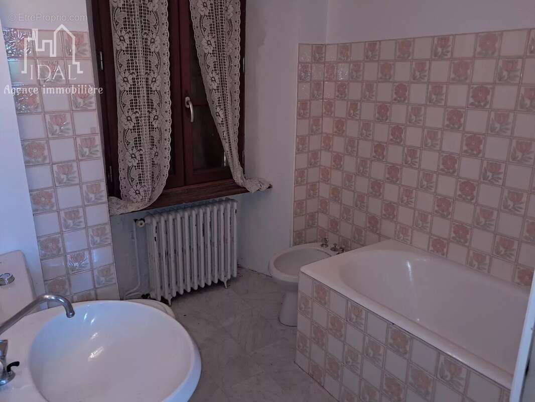 Maison à SAINT-GERMAIN-DU-TEIL