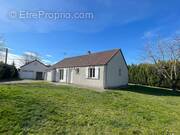 Maison à TILLAY-LE-PENEUX