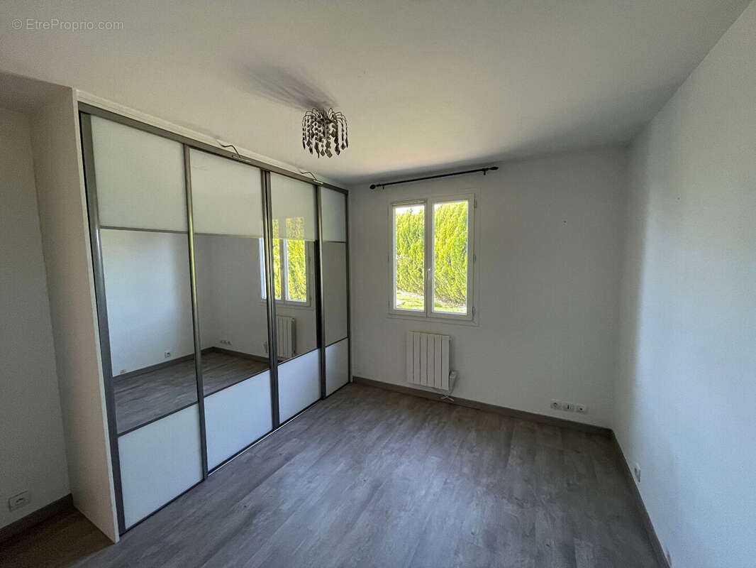 Maison à TILLAY-LE-PENEUX