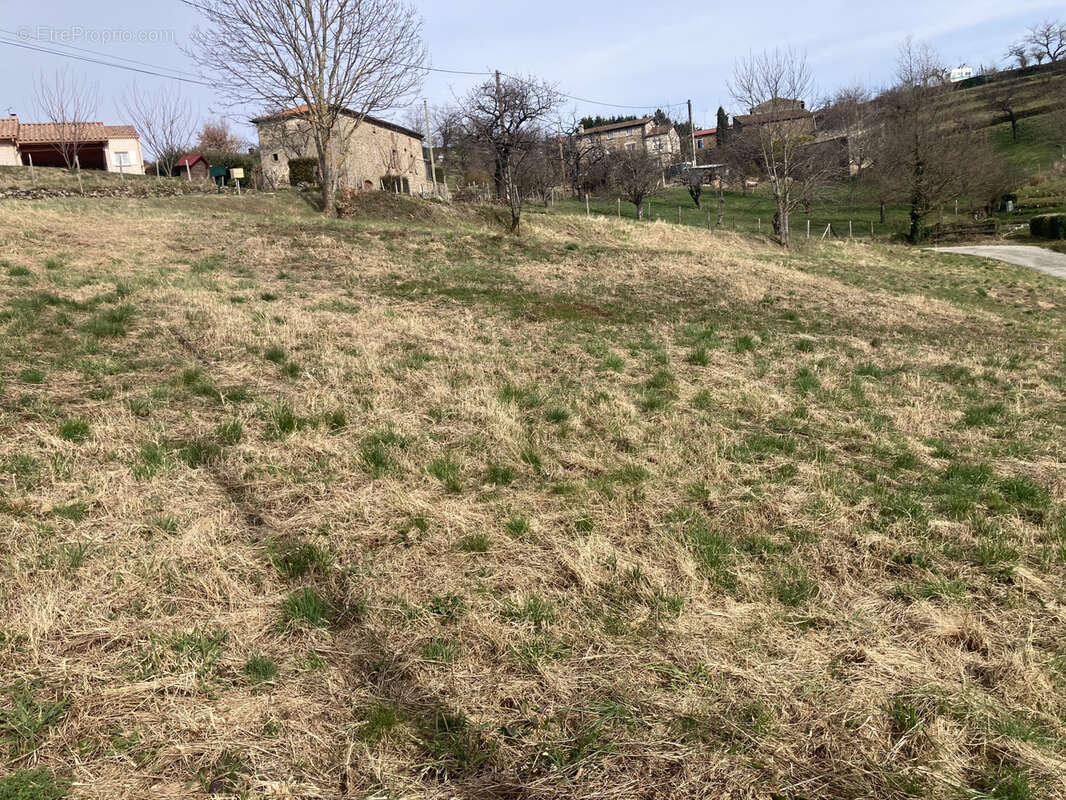 Terrain à SAINT-ROMAIN-D&#039;AY