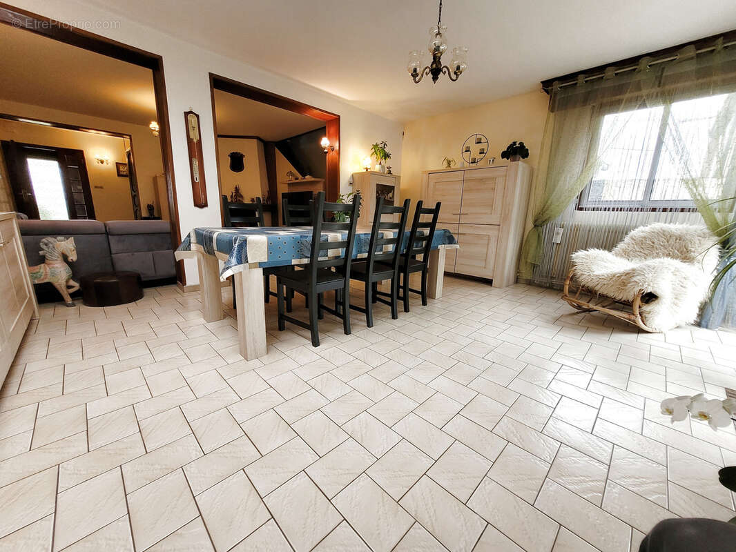 Maison à LOOS-EN-GOHELLE