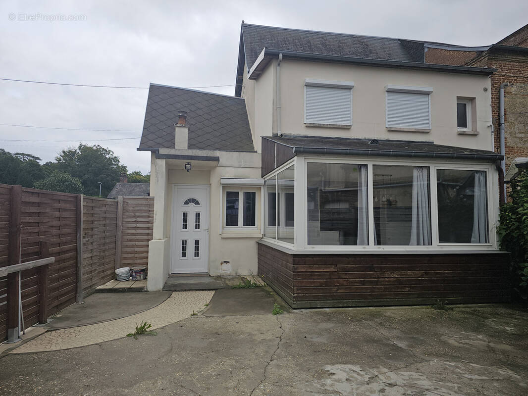 Maison à LONGUEVILLE-SUR-SCIE