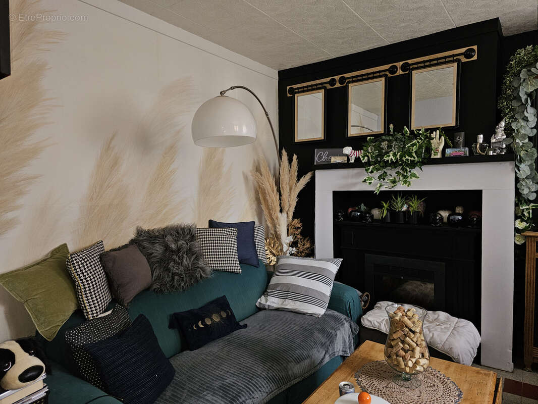 Maison à LONGUEVILLE-SUR-SCIE