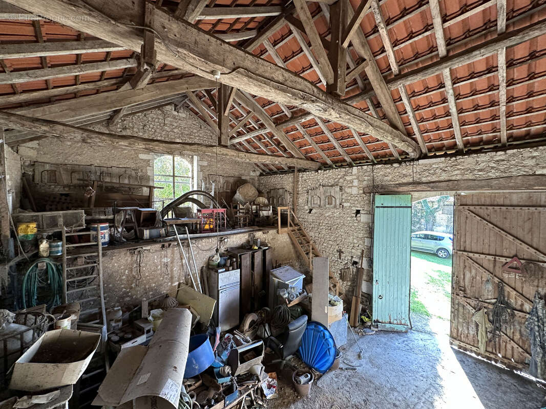 Maison à BRIE-SOUS-BARBEZIEUX