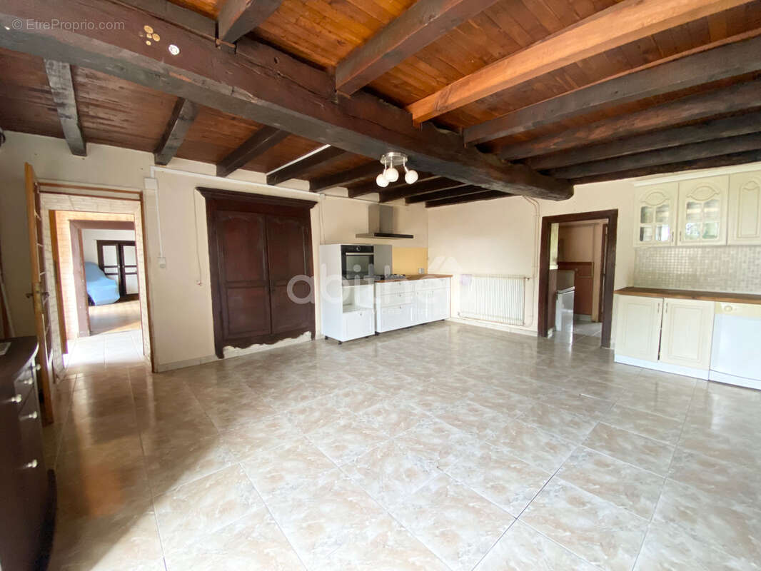 Maison à ROUMAZIERES-LOUBERT