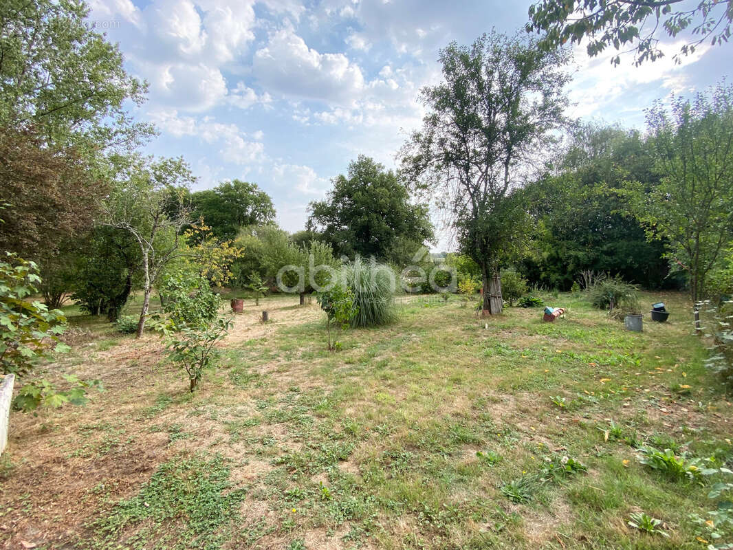 Maison à ROUMAZIERES-LOUBERT