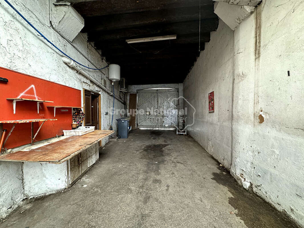 Appartement à LUNEL-VIEL