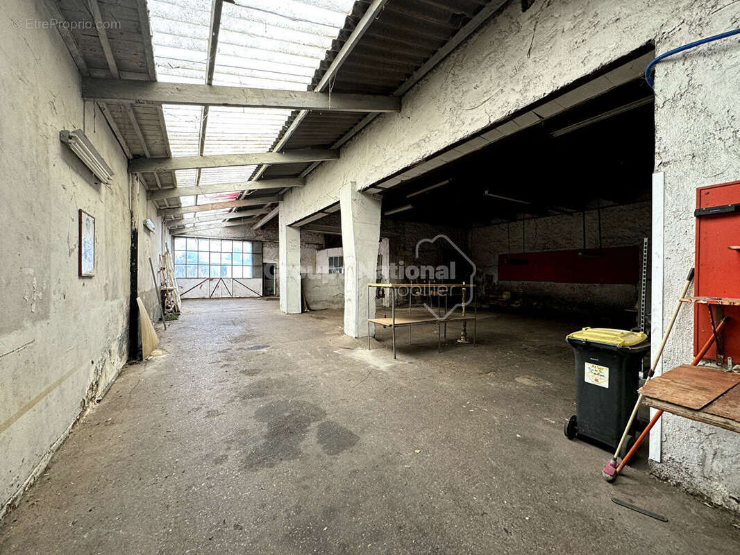 Appartement à LUNEL-VIEL