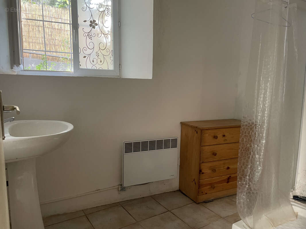 Maison à DURFORT-ET-SAINT-MARTIN-DE-SOSSENAC