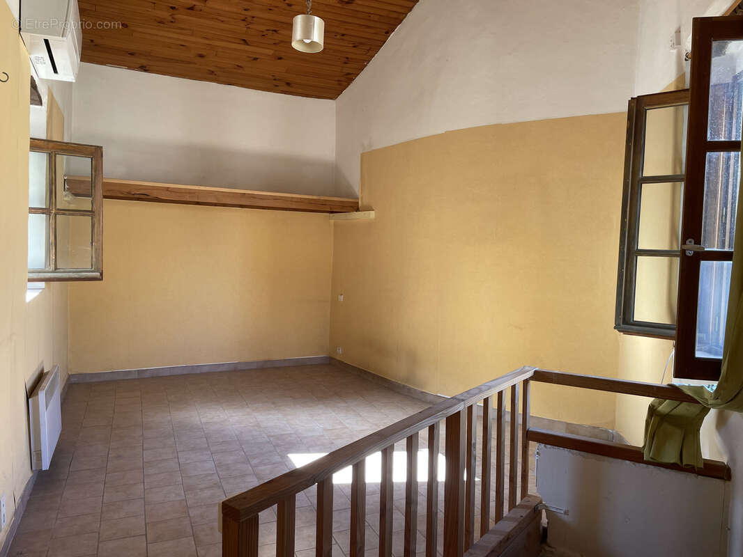 Maison à DURFORT-ET-SAINT-MARTIN-DE-SOSSENAC