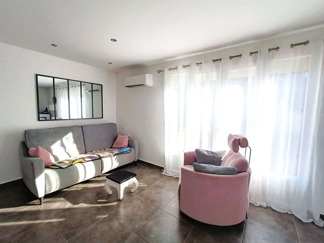 Maison à SALLES-D&#039;AUDE