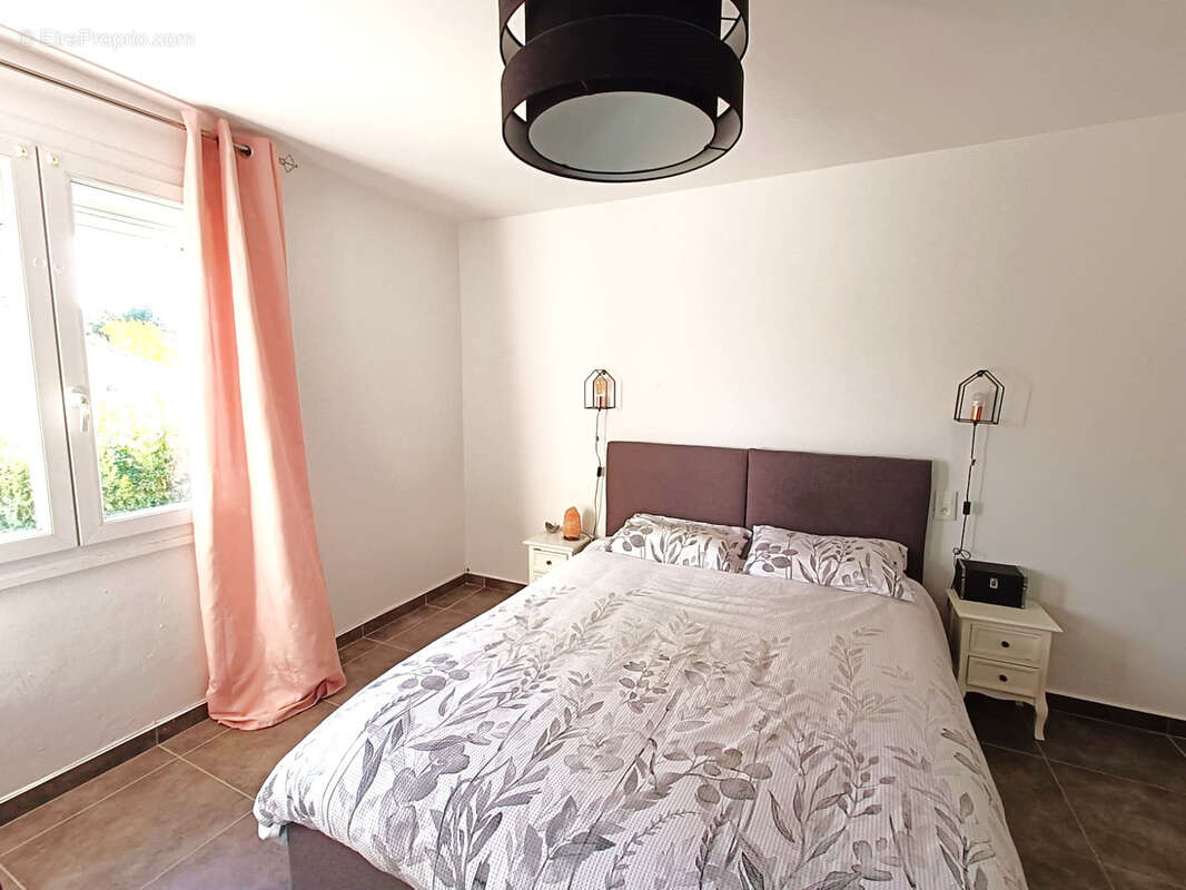 Maison à SALLES-D&#039;AUDE