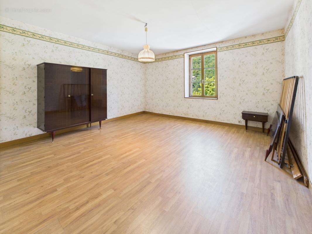 Maison à REMBERCOURT-SUR-MAD