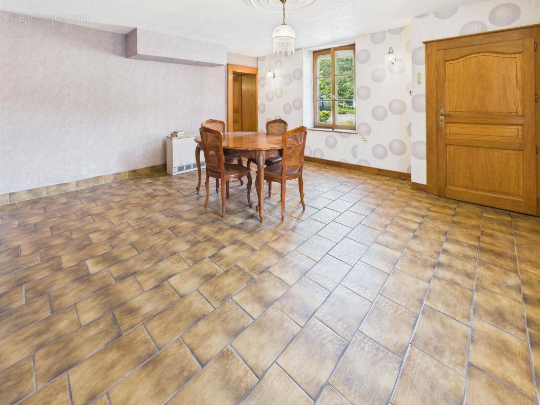 Maison à REMBERCOURT-SUR-MAD