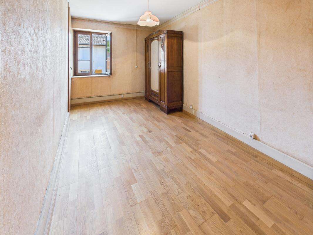 Maison à REMBERCOURT-SUR-MAD