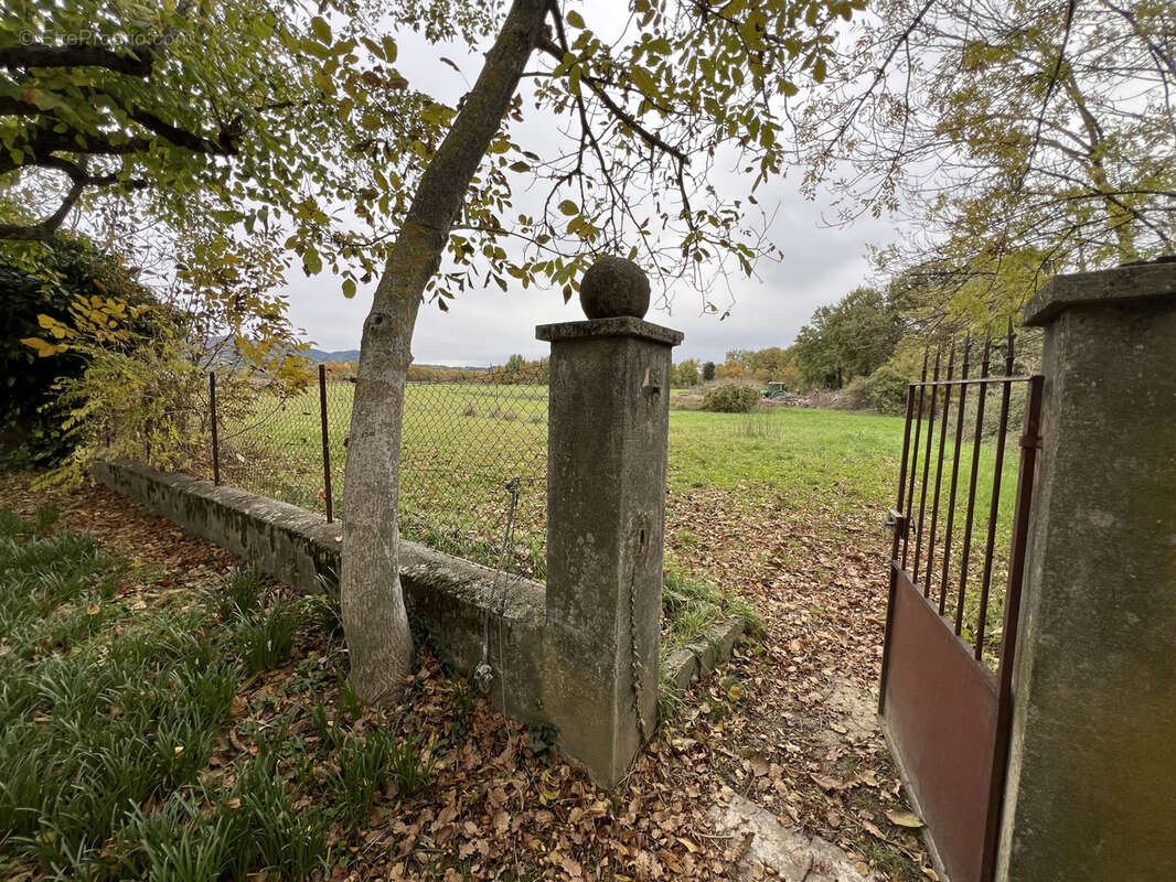 Maison à VAISON-LA-ROMAINE