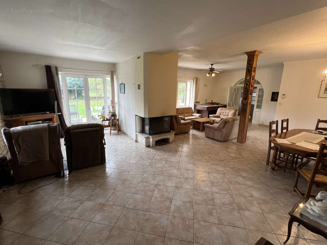 Maison à VAISON-LA-ROMAINE