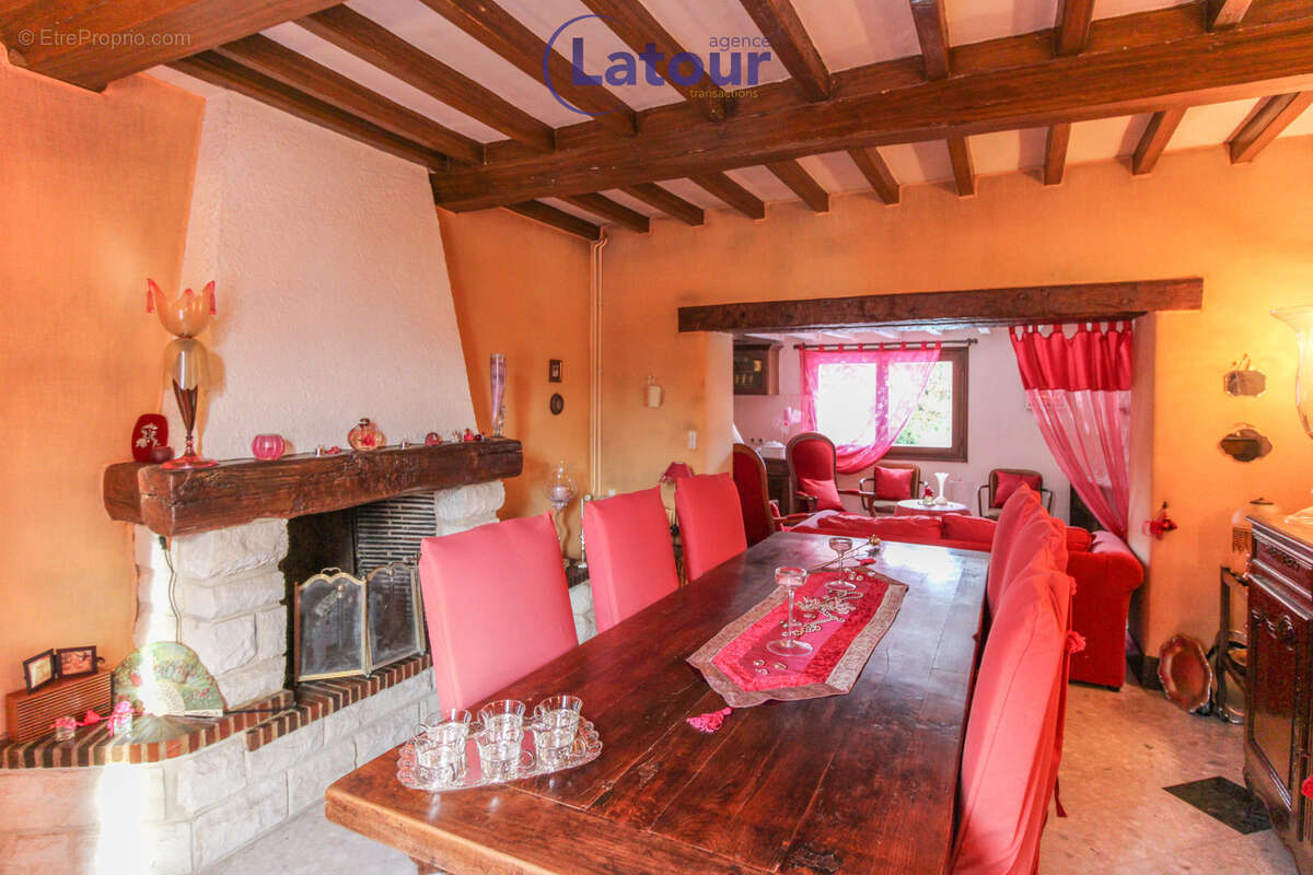 Maison à CHATEAUNEUF-EN-THYMERAIS