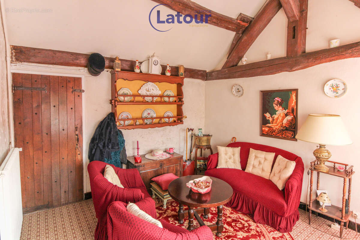 Maison à CHATEAUNEUF-EN-THYMERAIS