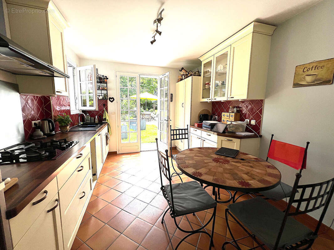 Maison à MONTFORT-L&#039;AMAURY