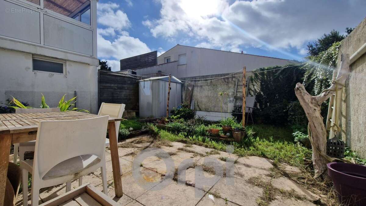 Appartement à AYTRE