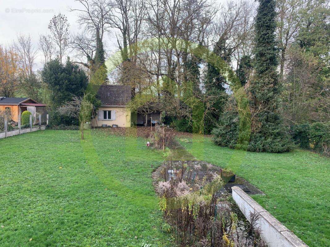 Maison à LE CHARMEL