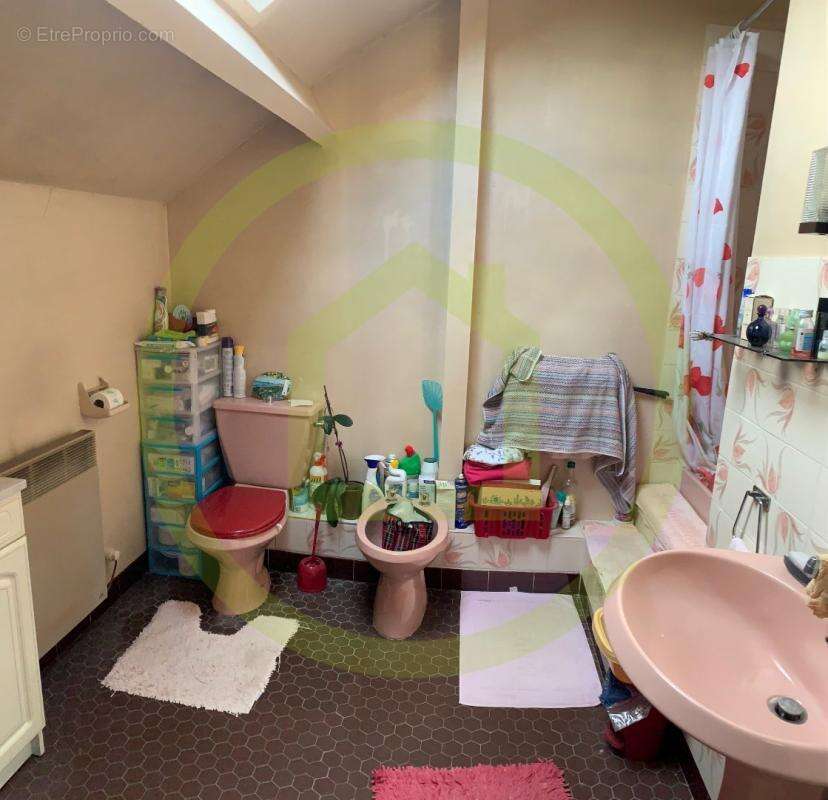 Maison à LE CHARMEL